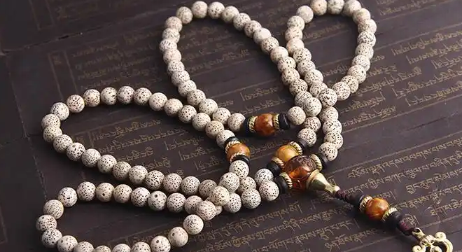 Do Eastern Bracelets Really “Recognize” Their Owners?