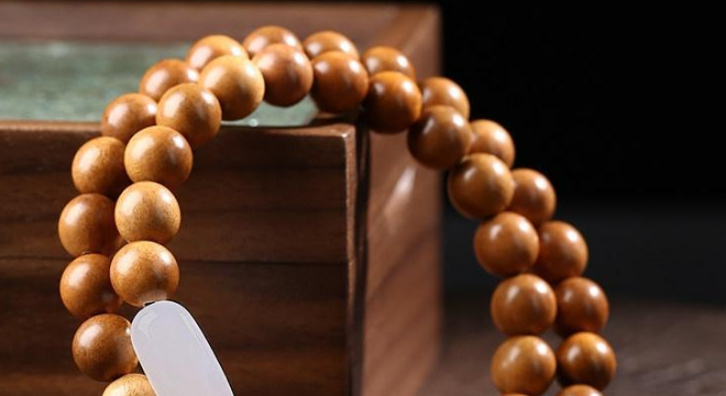 Finding Your Meaningful Eastern Bracelet