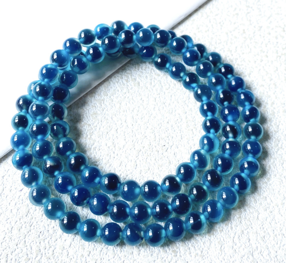 6mm Blue Agate Triple Wrap Bracelet with Dark Center