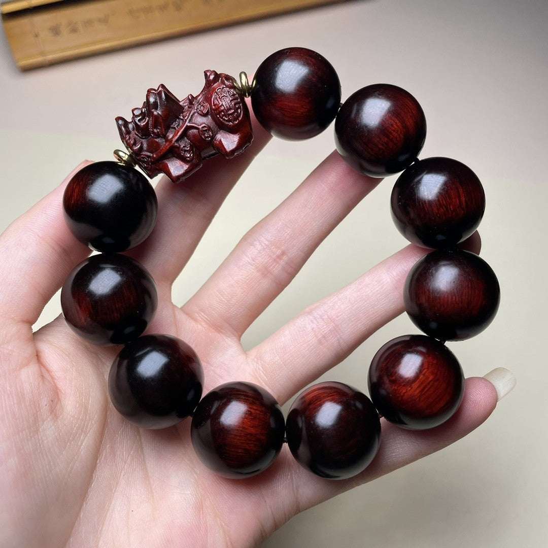 Red Sandalwood Pixiu Bracelet